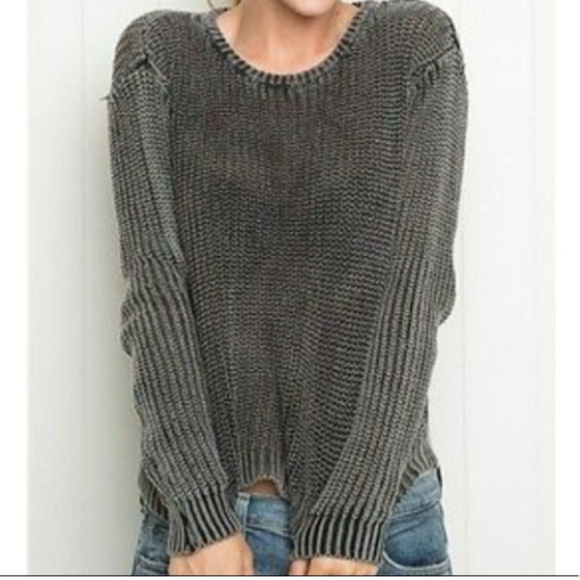 Brandy Melville Sweaters - Brandy Melville acid wash cropped sweater